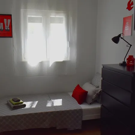 Luna House * Sutivan