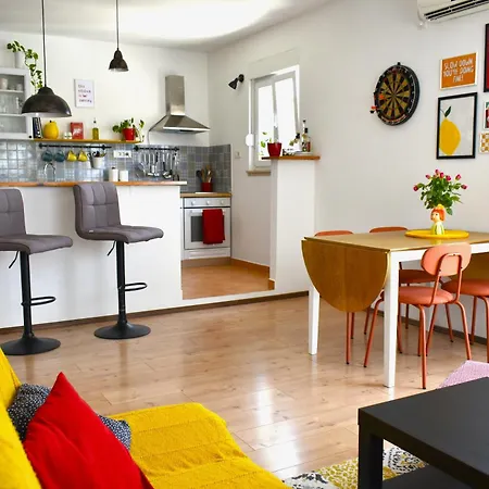 Luna House *