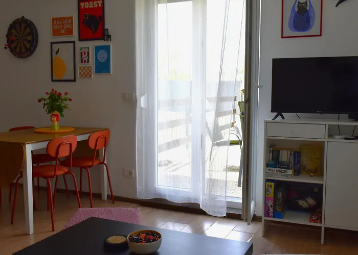 Luna House * Sutivan