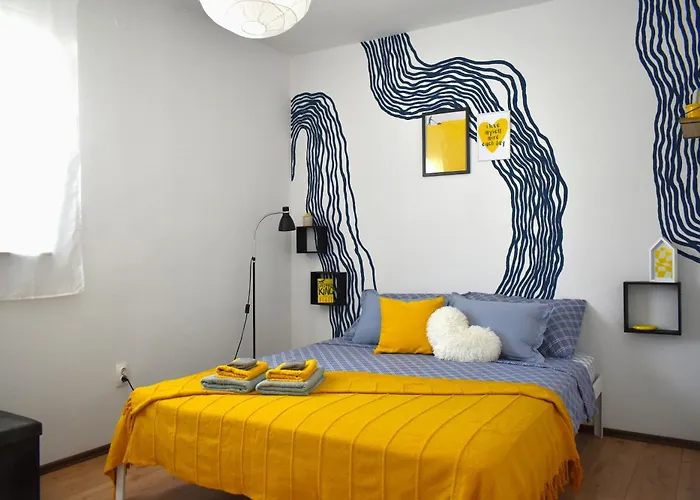 Luna House *